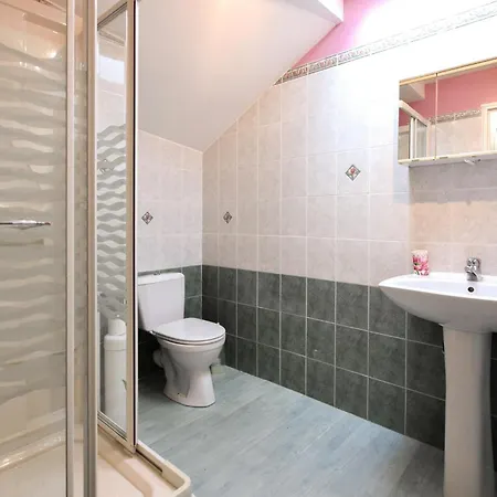 3 Bedroom Cozy In Vakantiehuis *